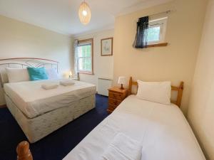 Watson Green Chic Flat - Golf Course