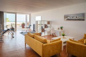 Posilňovňa alebo fitness centrum v ubytovaní ODIN LUXURY VILLA by Buenavilla