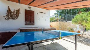 Tischtennis in der Unterkunft Casa La Vina del Arenal Pizarra by Ruralidays oder in der Nähe
