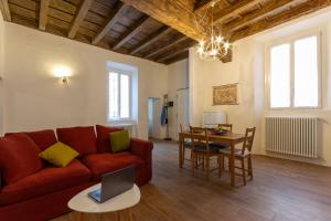 Gallery image of Cocastelli 1 - Smart Holiday in Mantova