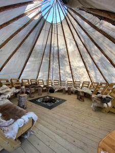 Gallery image of North Experience Basecamp in Melen