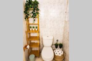 Kúpeľňa v ubytovaní 1, Kotzia str. & Poseidonos Avenue, Alimos + 16 fotografií