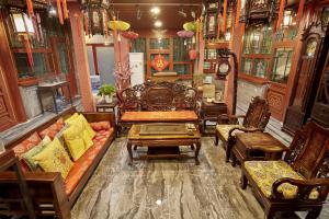 Posezení v ubytování Beijing Rong Courtyard Boutique Hotel
