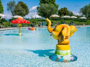 Bassein majutusasutuses Parc Hotel või selle lähedal