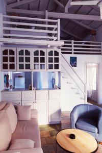 A seating area at Aria House