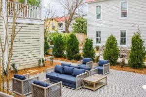 Posezení v ubytování Guesthouse Charleston WEST 62 and 64