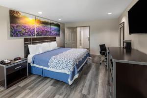 Foto da galeria de Days Inn by Wyndham Baytown TX em Baytown