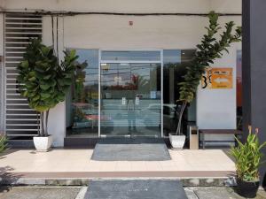 Gallery image of 1108 Hotel Sungkai in Sungkai