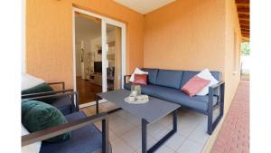 Posezení v ubytování Holiday Home Tina by Rent Istria
