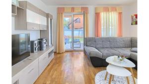 Posezení v ubytování Holiday Home Tina by Rent Istria