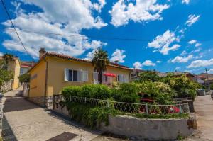 Fotografia z galérie ubytovania Apartments in Crikvenica 39224 v destinácii Crikvenica