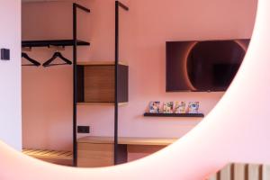 Fotografie z fotogalerie ubytování Mah Hotel v destinaci Saint-Ghislain