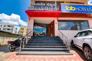 Foto Bangalore’is asuva majutusasutuse FabHotel Rotano Suites - Yelahanka galeriist