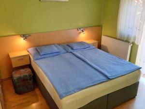 Posteľ alebo postele v izbe v ubytovaní Apartment Siofok, Lake Balaton 5