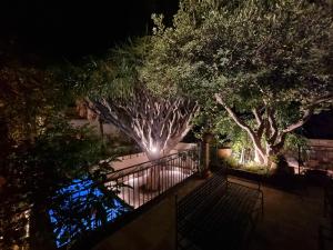 A garden outside Dbhousetaormina