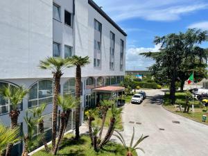 Gallery image of HOTEL QUADRIFOGLIO in Pomigliano dʼArco