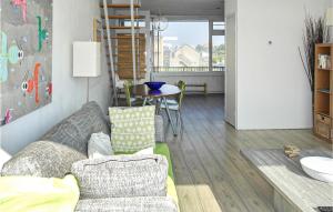 Posezení v ubytování Maisonette Aan Zee