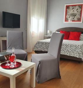 A television and/or entertainment centre at Casa Rachele