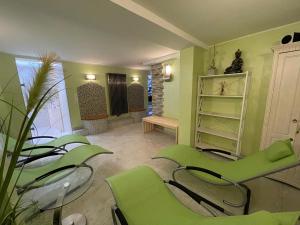 Posezení v ubytování Hotel Garni Maaß