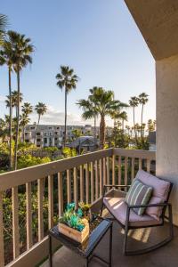Gallery image of 3 Bedroom! - Complex is on the beach with huge pool in Oceanside