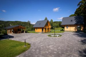 Príroda v okolí horskej chaty