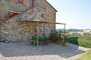 Foto da galeria de Holiday apartment with swimming pool, strade bianche, swimming pool, view em Pievina