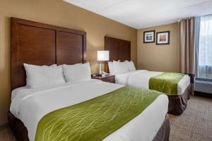 Ένα ή περισσότερα κρεβάτια σε δωμάτιο στο Comfort Inn Edison - New Brunswick