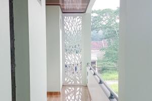 Μπαλκόνι ή βεράντα στο RedDoorz near Exit Tol Kotabaru ITERA Lampung