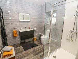 Ένα μπάνιο στο Y Felin The Granary +8 φωτογραφίες