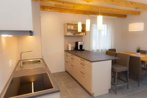 Η κουζίνα ή μικρή κουζίνα στο Ferienhaus Schilcherland