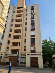 Budova, v ktorej sa apartmán nachádza