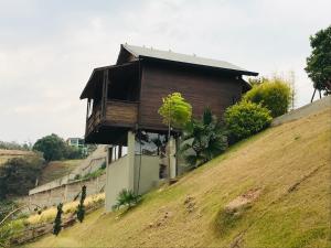Gallery image of Chalé da Montanha - Locações in Águas de Lindóia