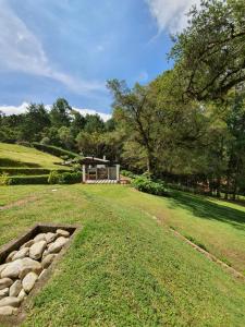 Kebun di luar locanda cecchini