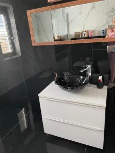 Kuchyň nebo kuchyňský kout v ubytování Vila Pollux