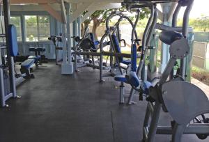 Das Fitnesscenter und/oder die Fitnesseinrichtungen in der Unterkunft Castle Kiahuna Plantation & The Beach Bungalows