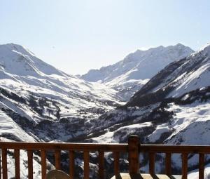 ラ・グラーヴにあるStudio 5 pers. avec balcon vue montagne 71071の雪山脈の眺め