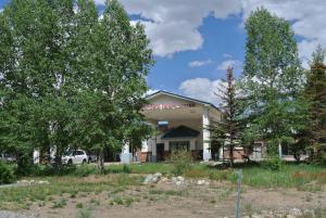 Gallery image of Luxury Inn & Suites in Silverthorne