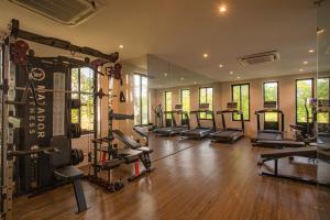 Fitness centrum a/nebo fitness zařízení v ubytování Hotel Central Plaza