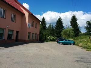 Budynek, w którym mieści się apartament