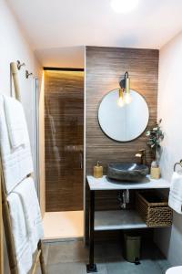 Kúpeľňa v ubytovaní Apartamentos turísticos MAJMA + 25 fotografií