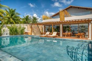 Villa con piscina y casa en Pousada Villa Italiana, en São Miguel dos Milagres