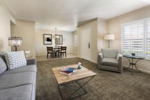 Posezení v ubytování Scottsdale Plaza Resort
