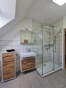 Ванная комната в Ferien in Sarstedt am Bruchgraben