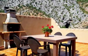 Photo de la galerie de l'établissement Casitas Cueva del Gato, à Benaoján