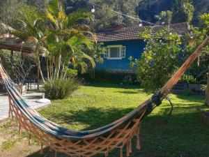 Um jardim em Pousada Casa Azul