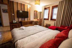 Postel nebo postele na pokoji v ubytování Apartments Kanevce Beach&Relax
