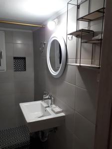 Kúpeľňa v ubytovaní Myron,Athens - COZY & KING-SIZE BED + 29 fotografií