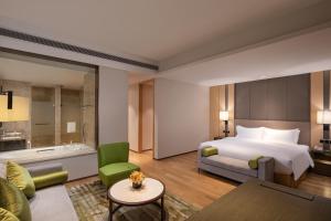 Postel nebo postele na pokoji v ubytování Holiday Inn Express Langfang New Chaoyang by IHG