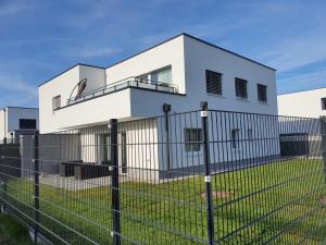 Budynek, w którym mieści się apartament