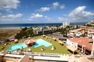 Vedere de sus a Apartamentos Palm Garden by LIVVO